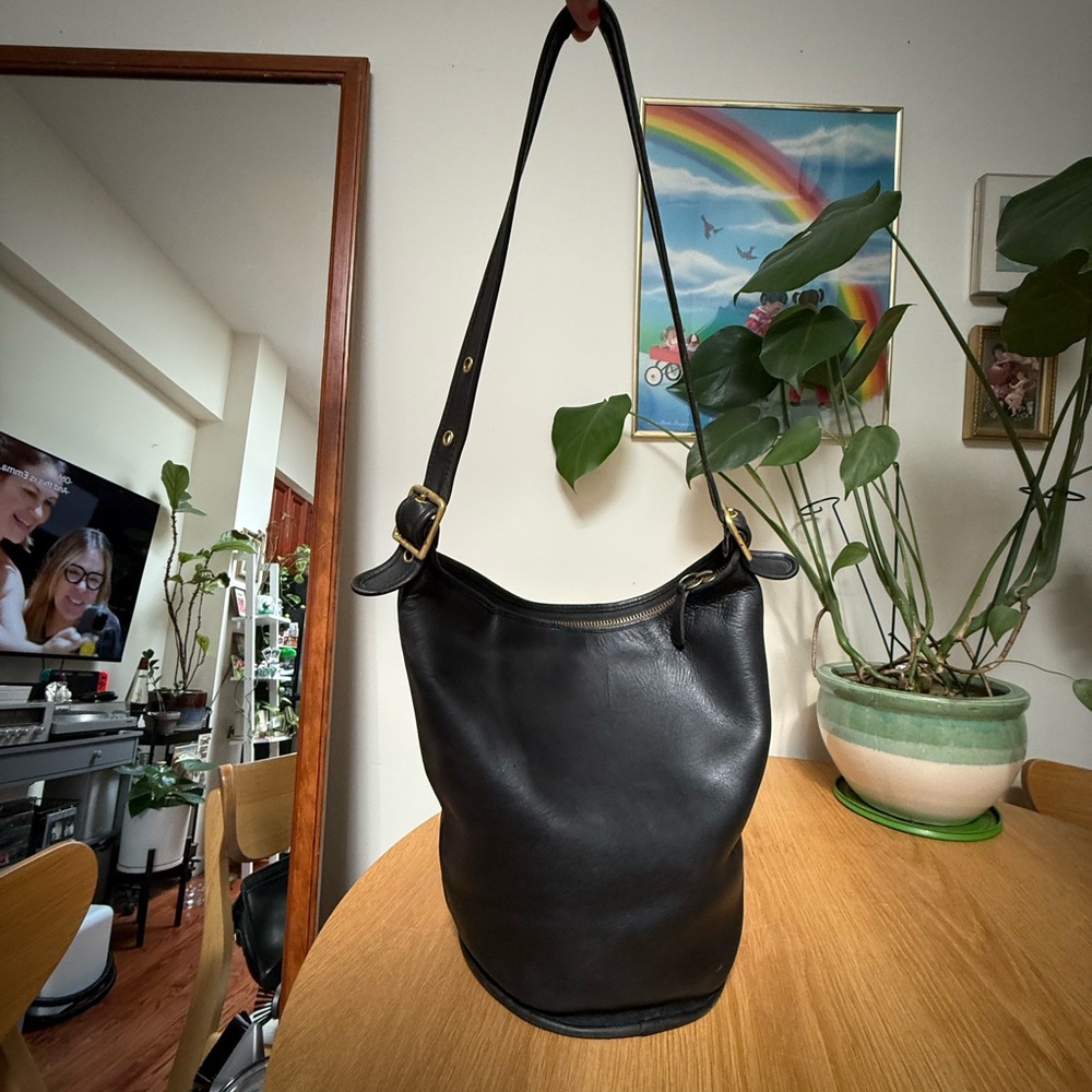 Coach Bucket Bag vintage old style black XL duffle overnight purse - Picture 10 of 10